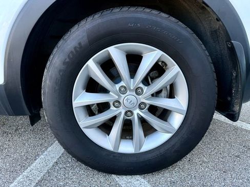 Used 2018 Kia Sorento LX image 28