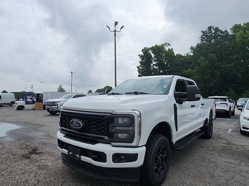 Used 2024 Ford F250 XL w/ STX Appearance Package AWD/4WD image 1