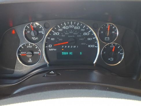 Used 2024 Chevrolet Express 3500 LS image 6