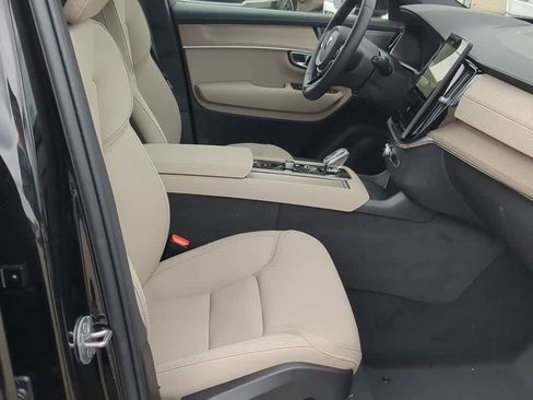 New 2026 Volvo XC90 T8 Plus w/ Protection Package Premier AWD/4WD image 20