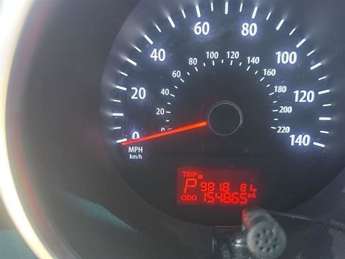 Used 2012 Kia Soul + FWD image 9