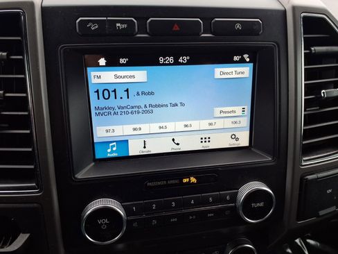 Used 2019 Ford Expedition Max XLT w/ Equipment Group 201A image 17