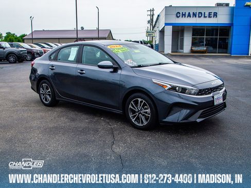 Used 2024 Kia Forte LXS FWD image 1