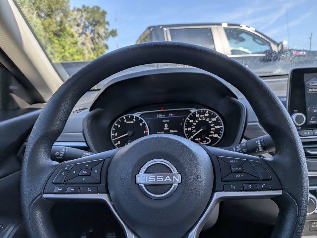 Used 2026 Nissan Altima 2.5 SV FWD image 20