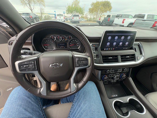 Used 2021 Chevrolet Tahoe Z71 w/ Rear Media and Nav Package AWD/4WD image 18