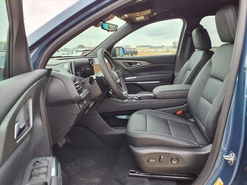 New 2026 Chevrolet Traverse LT w/ Driver Confidence Package image 17