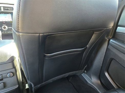 Used 2019 Ford Explorer Sport image 16