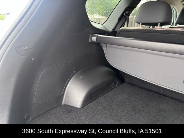 Used 2023 Hyundai Santa Fe SE w/ Cargo Package FWD image 45