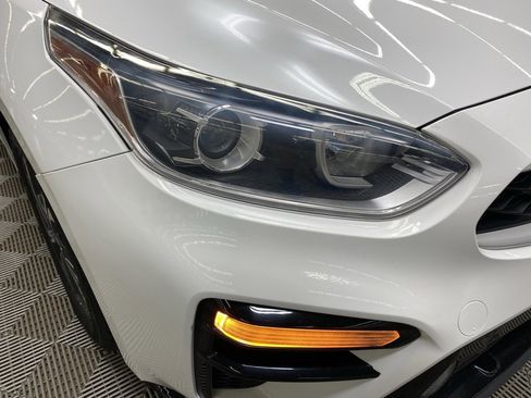 Used 2021 Kia Forte LXS image 3