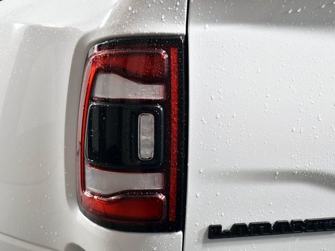 Used 2024 RAM 3500 Laramie w/ Night Edition image 25