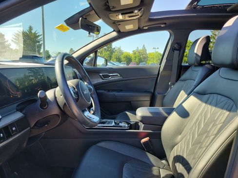 Used 2025 Kia Sportage X-Line w/ Premium Package AWD/4WD image 15
