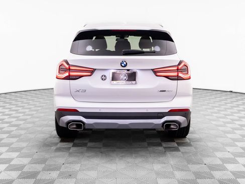 Certified 2024 BMW X3 xDrive30i w/ Premium Package AWD/4WD image 4