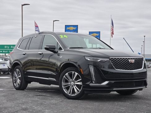 Used 2024 Cadillac XT6 Premium Luxury w/ LPO, Floor Liner Package image 2