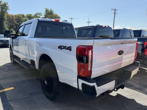 Used 2024 Ford F250 Lariat w/ Lariat Ultimate Package AWD/4WD image 5