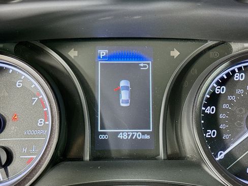 Used 2024 Toyota Camry SE image 19
