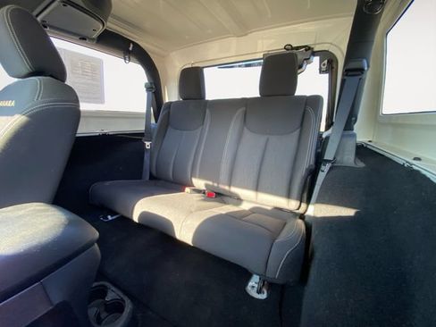 Used 2015 Jeep Wrangler Sahara w/ Connectivity Group AWD/4WD image 13