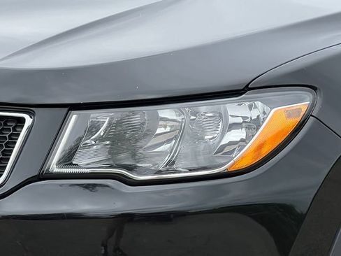 Used 2020 Jeep Compass Limited AWD/4WD image 37