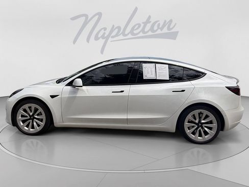 Used 2021 Tesla Model 3 Long Range AWD/4WD image 2
