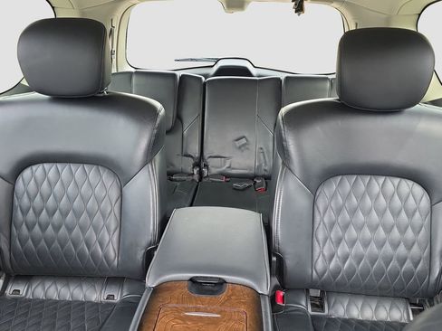 Used 2019 INFINITI QX80 4WD image 12