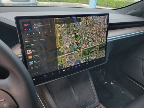 Used 2021 Tesla Model S Long Range image 28