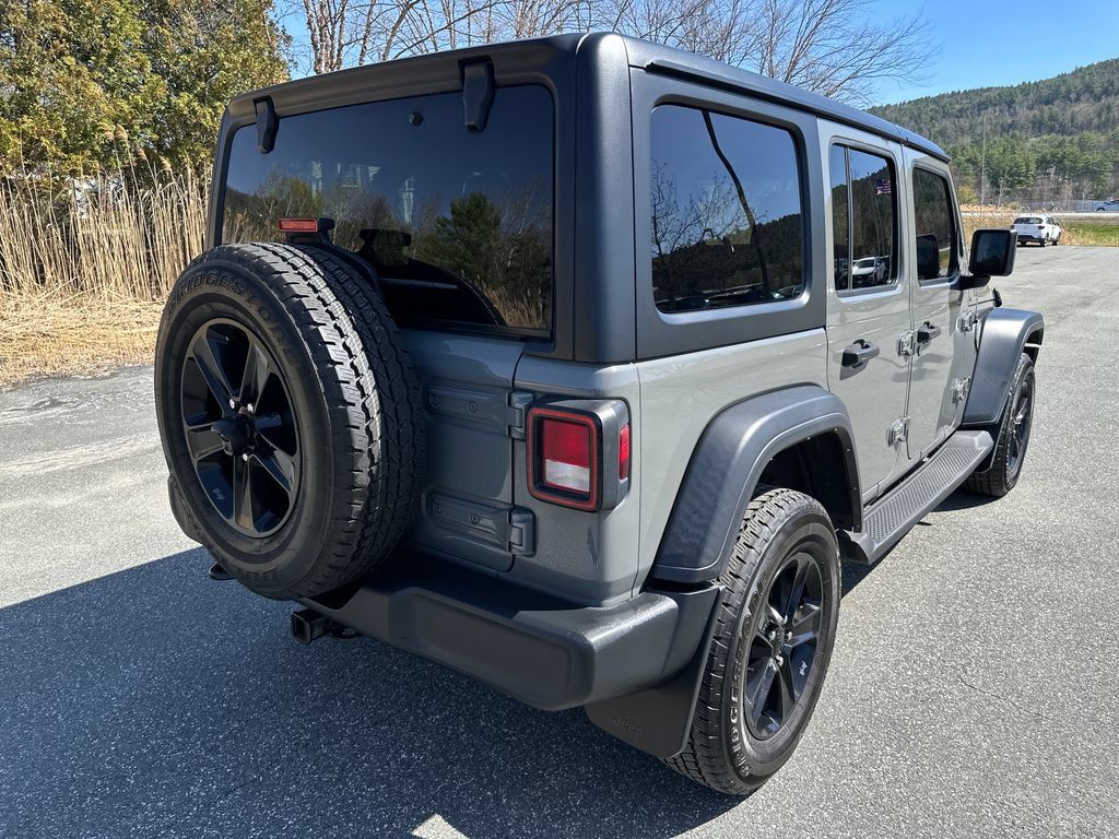 Used 2022 Jeep Wrangler Unlimited Sport AWD/4WD image 5