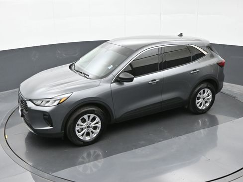 Used 2024 Ford Escape Active AWD/4WD image 34