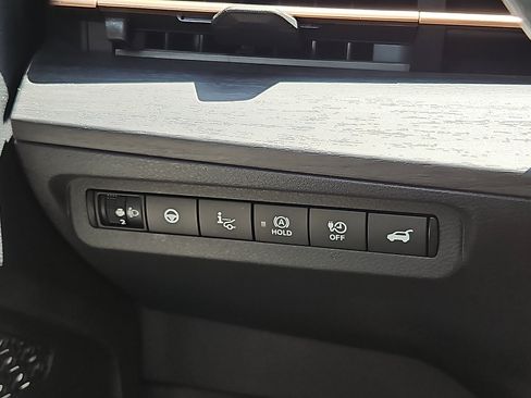 Certified 2024 Nissan Ariya AWD image 23