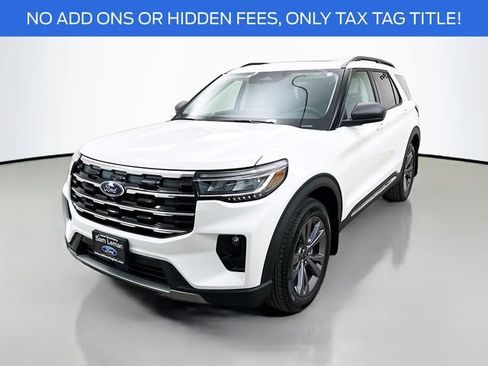 New 2025 Ford Explorer Active w/ Active Comfort Package image 3