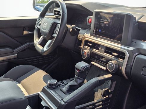 Used 2024 Toyota Tacoma TRD Off-Road AWD/4WD image 26
