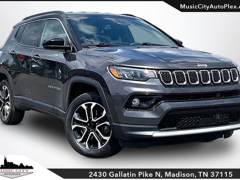 Used 2023 Jeep Compass Limited AWD/4WD image 1