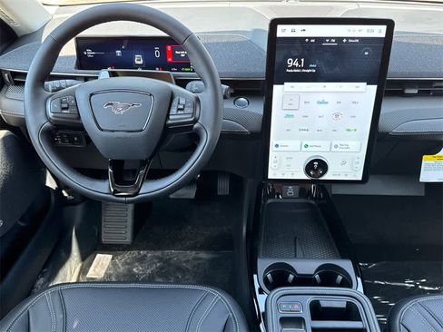 New 2025 Ford Mustang Mach-E Premium image 20