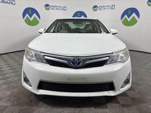 Used 2012 Toyota Camry LE image 3