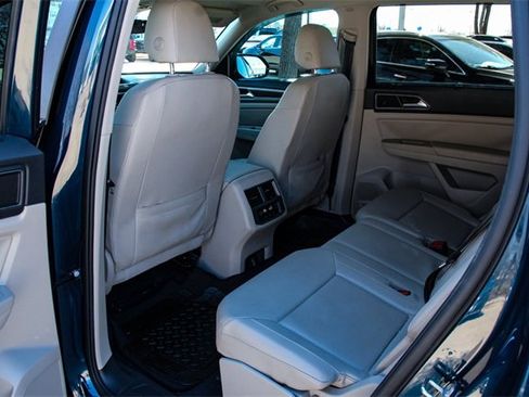 Used 2019 Volkswagen Atlas SE w/ Towing Package image 37