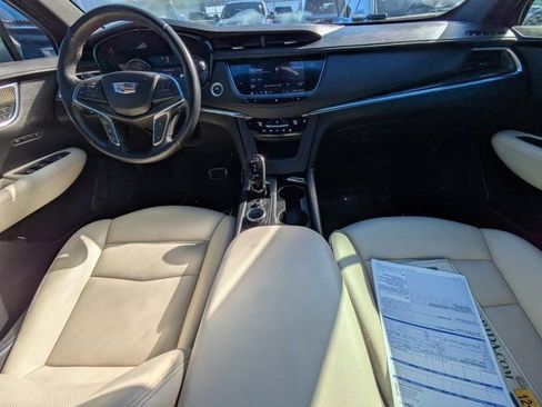 Used 2020 Cadillac XT5 Sportv image 12