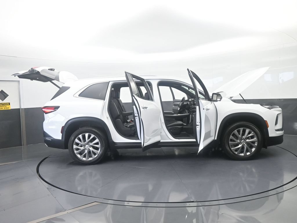 Used 2026 Buick Enclave Preferred w/ LPO, Floor Liner Package FWD image 78