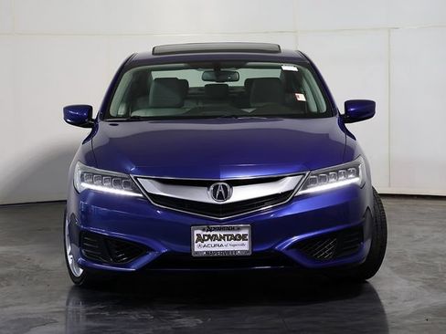 Certified 2017 Acura ILX FWD image 9