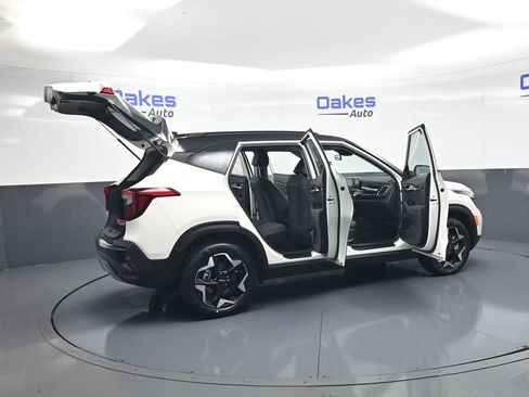 New 2026 Kia Seltos S AWD/4WD image 54