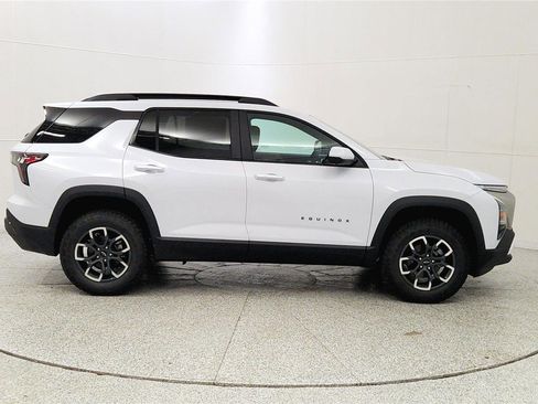 New 2026 Chevrolet Equinox ACTIV FWD image 8