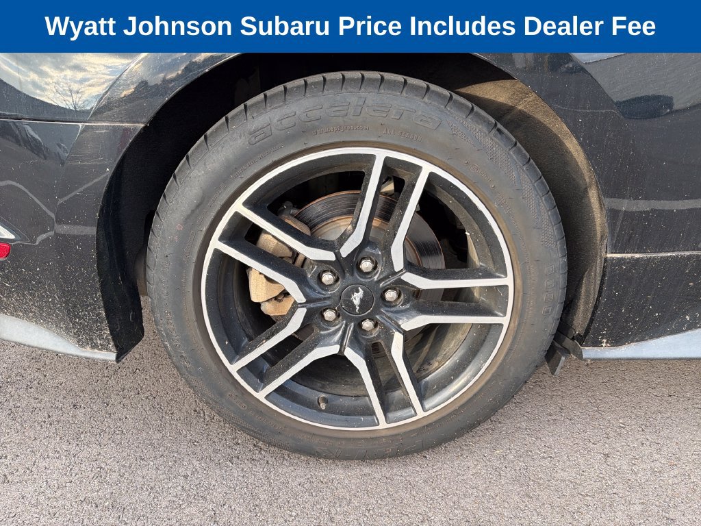 Used 2019 Ford Mustang Premium RWD image 10