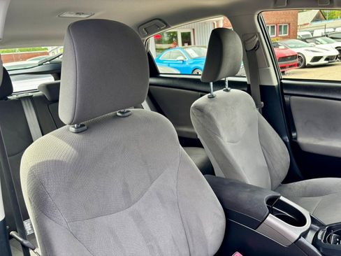 Used 2012 Toyota Prius Prime Plug-In Hybrid FWD image 18