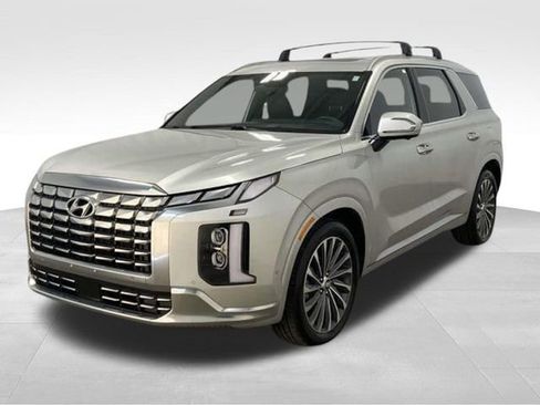 Used 2024 Hyundai Palisade Calligraphy image 22