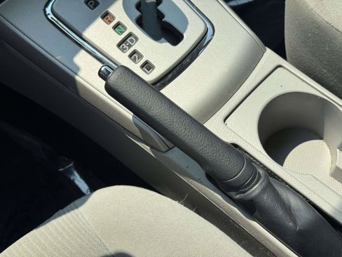 Used 2012 Toyota Corolla LE FWD image 25