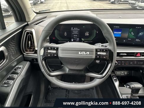 Certified 2026 Kia Sorento S w/ S Panoramic Sunroof Package FWD image 12