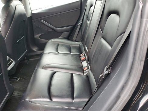Used 2021 Tesla Model 3 Long Range image 29