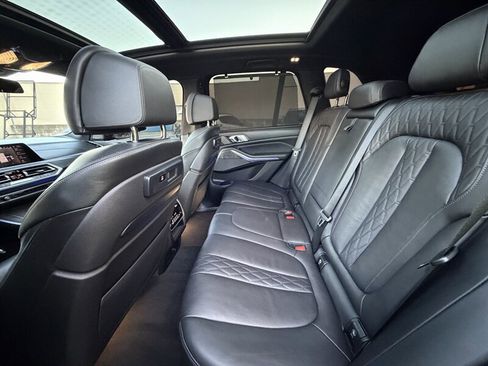 Used 2020 BMW X5 M50i w/ Executive Package AWD/4WD image 28