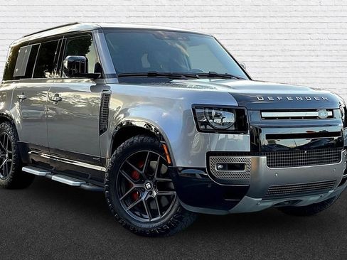 Used 2020 Land Rover Defender 110 X AWD/4WD image 3