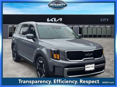 Used 2024 Kia Telluride EX