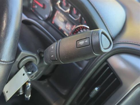 Used 2015 GMC Sierra 1500 SLT w/ All-Terrain Package image 11