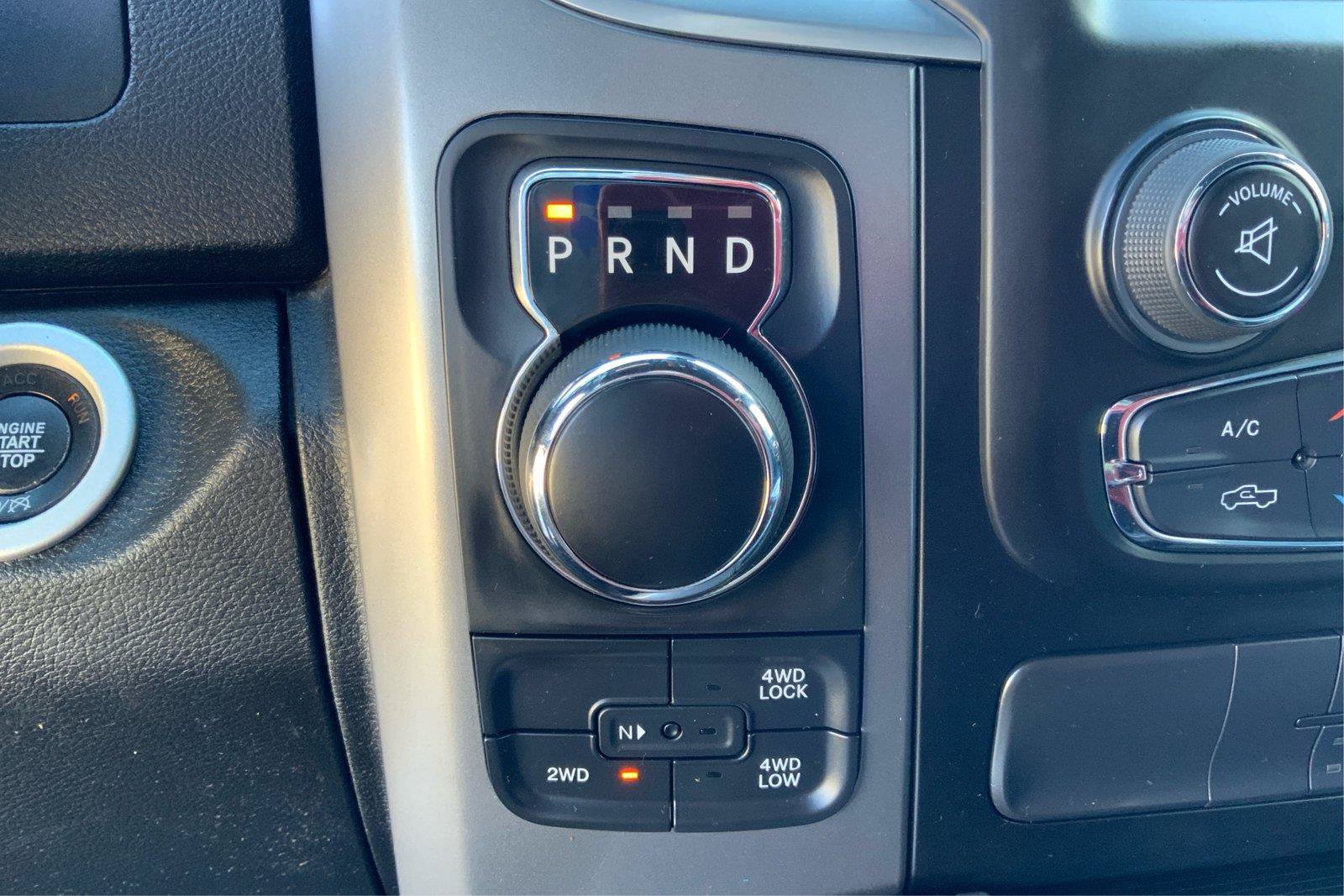 Used 2022 RAM 1500 Warlock AWD/4WD image 35