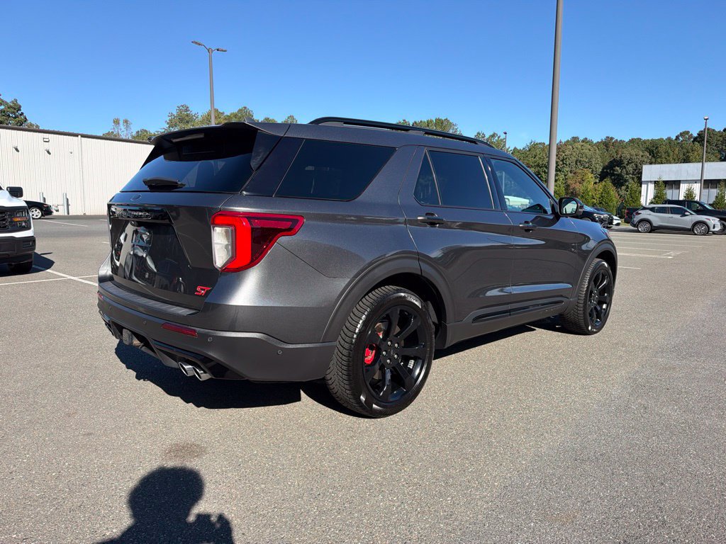 Used 2020 Ford Explorer ST w/ ST Street Pack AWD/4WD image 5